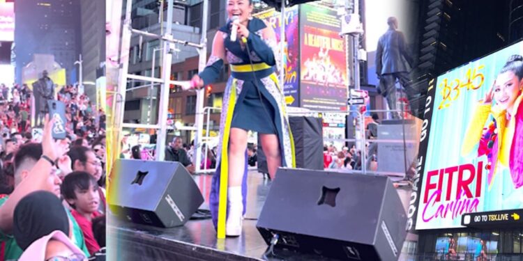 Fitri Carlina Mengaku Bangga Tampilkan Budaya Indonesia