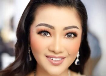 Fitri Carlina Bersaing dengan Bunda Corla di “AMI Awards” 2023