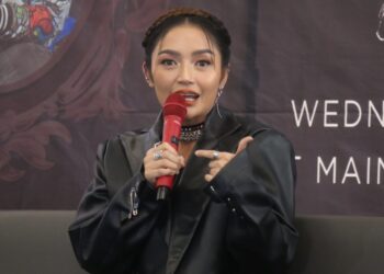Vakum 3 Tahun, Siti Badriah Comeback Bawakan Single Berlirik Jawa.