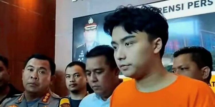 Aniaya Kekasih Dan Hina Polri, Leon Dozan Ditangkap Polisi