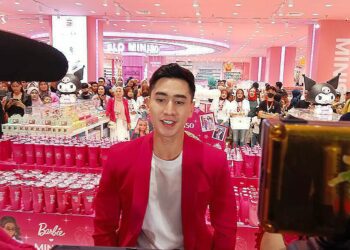 Hadir di TSM Makasar, Miniso Store Pink Tampilkan Verrel Bramasta