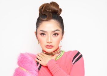 Pencapaian NAGASWARA di Jagad YouTube Menyambut Hari Musik Nasional, “Lagi Syantik” Siti Badriah Tembus 700 Juta Views!