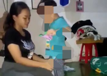 Di Imingi Dibayar 15 juta, Ibu Ini Rela Buat Konten Asusila Dengan Anaknya.