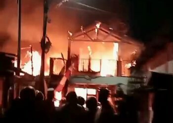 Tawuran Gunakan Bom Molotov di Tanjung Priok, Satu Rumah Warga Hangus Terbakar