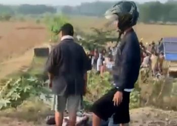 Bermain di Sisi Rel, 4 Orang Tewas Tersambar Kereta Api di Karawang
