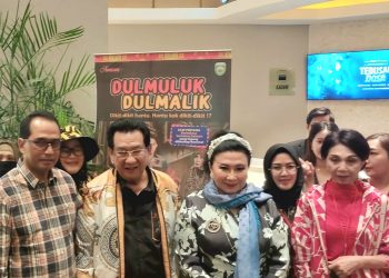 Nobar di Epicentrum, Budi Karya Sumadi Apresiasi Film ” Dul Muluk Dul Malik “