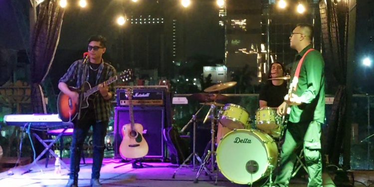 Rambah Pasar Musik Nasional, Group Band The Morse di Support Penuh Penyanyi Imaniar.