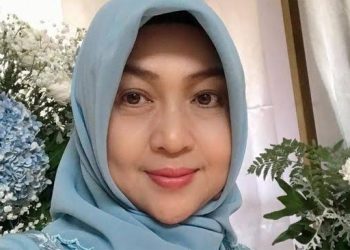 Pelantun ” Sekedar Bertanya ” Dina Mariana meninggal Dunia.