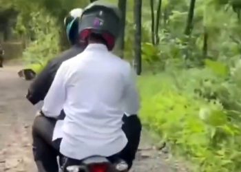 Dibonceng Motor Trail, Wapres Gibran Kunjungi Korban Bencana di Sukabumi