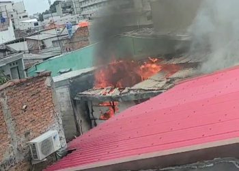 Korsleting Listrik, 3 Rumah di Bukit Duri Hangus Terbakar