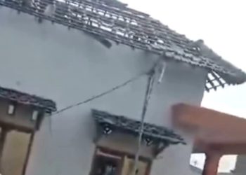 Rumah Polisi Meledak di Mojokerto, Ibu Dan Anak Jadi Korban