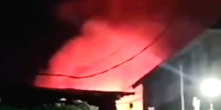 Kawasan Padat di Cipinang Lontar Dilanda Kebakaran