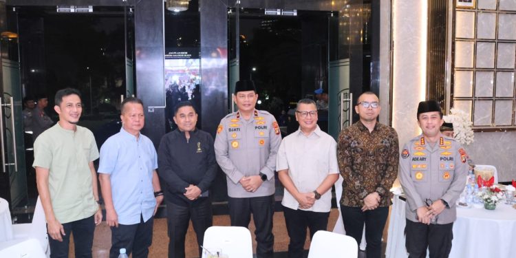 Via Zoom Meeting, Polda Metro Jaya Gelar Buka Bersama Dengan Media