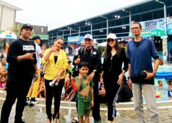 Rubby Fayola Hangatkan Pengunjung Funpark Taman Harapan Baru Bekasi