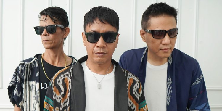 Trio Musisi Asal Jakarta ” JemSoy ” Usung Dua Track List Lagu