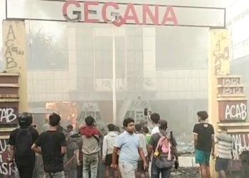 Gedung Markas Gegana di Kramat Raya Terbakar