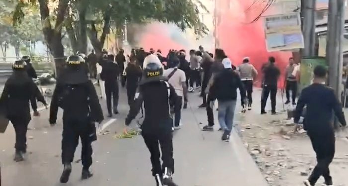 Jakarta Dijaga Ketat, Massa Aksi Bergeser ke Bekasi