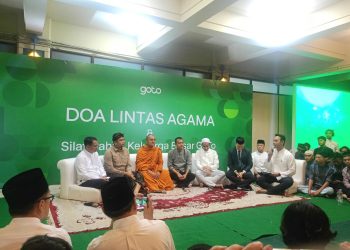 Gojek Gelar Doa Bersama Lintas Agama, Dihadiri Ribuan Driver