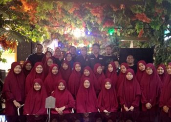 Syukuran Kantor Baru, YPJI Santuni Yatim, Santri dan Doa Bersama