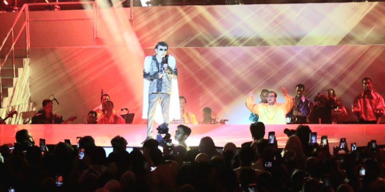 Pecinta Dangdut Padati Konser “Pandangan Pertama” tribute to A.Rafiq di Senayan
