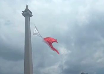 Bendera Merah Putih Sobek Saat Gladi, Begini Penjelasan Kapuspen TNI