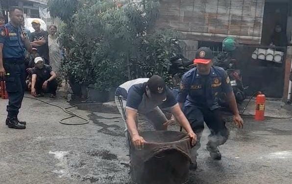 Cegah Bahaya Kebakaran, RW 02 Manggarai Gelar Simulasi