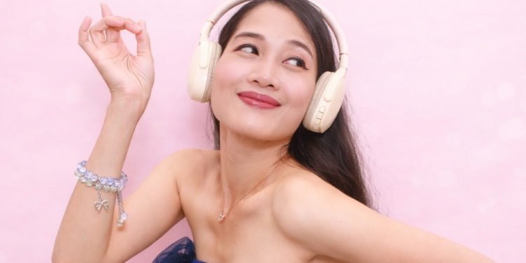 ” Kintan “..Jurnalis, Penyiar Radio,Kini Merambah ke Industri Olah Vokal