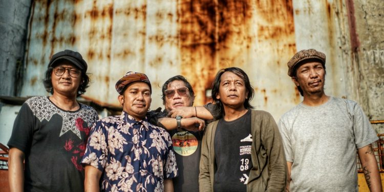 Supergroup Hard Rock Jakarta “Gerimis” Rilis Single “So Lonely” Feat Adrian Sidharta