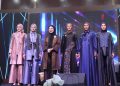 Fashion Show Nina Septiana Nugroho Curi Perhatian di Diskusi NGOBRAS Kartini Film, Musik dan Seni