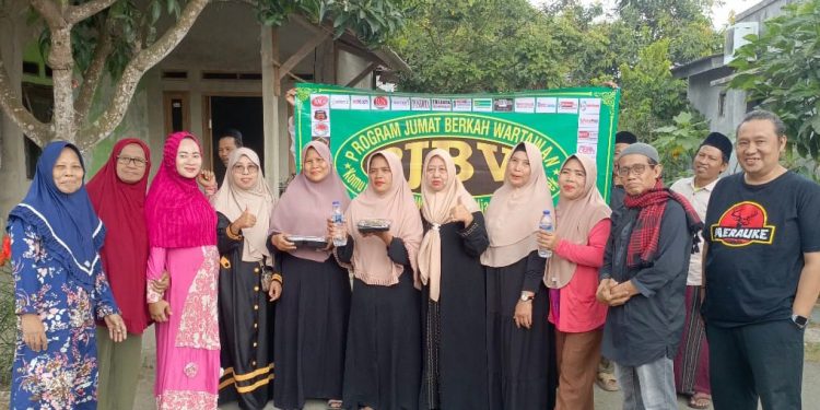 Santuni 20 Anak Yatim dan Sedekah Al-Quran, Program Jumat Berkah Wartawan Kunjungi Yayasan Rumah Ceria di Kota Serang Banten