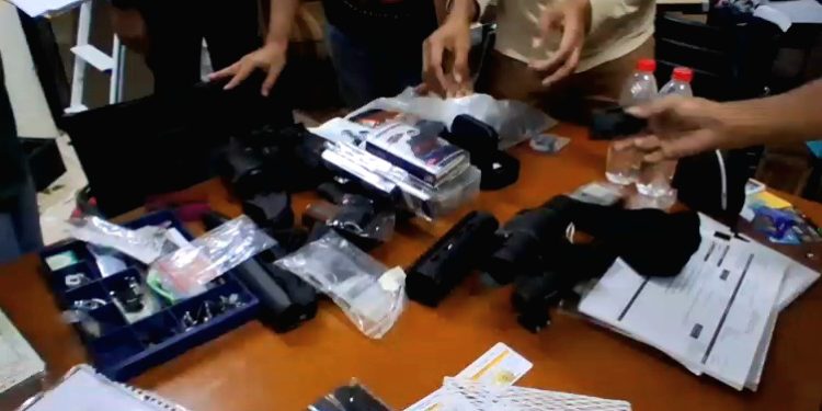Ratusan Pucuk S3npi Disita Polres Jakarta Selatan di Salah Satu Sekolah Swasta